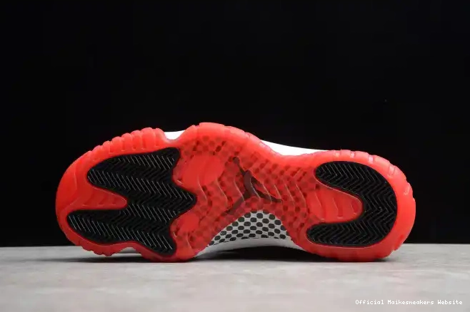 Official Maikesneakers 378037-061 11 Air Jordan Bred(2019) 0502